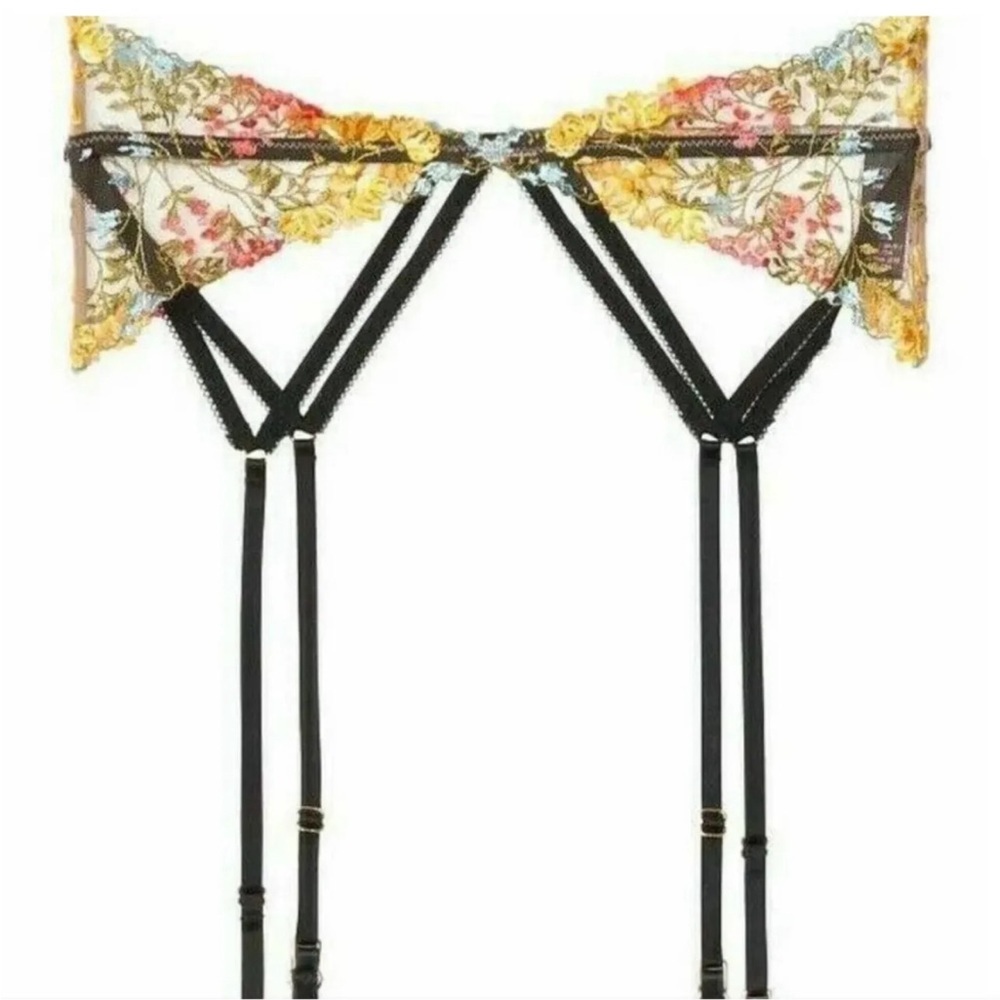 Victorias Secret Dream Angels Floral Garter Belt Embroidered Mesh Lingerie M/L